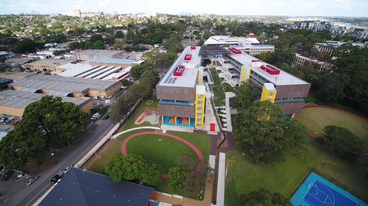 An aerial image of Meadowbank Public School